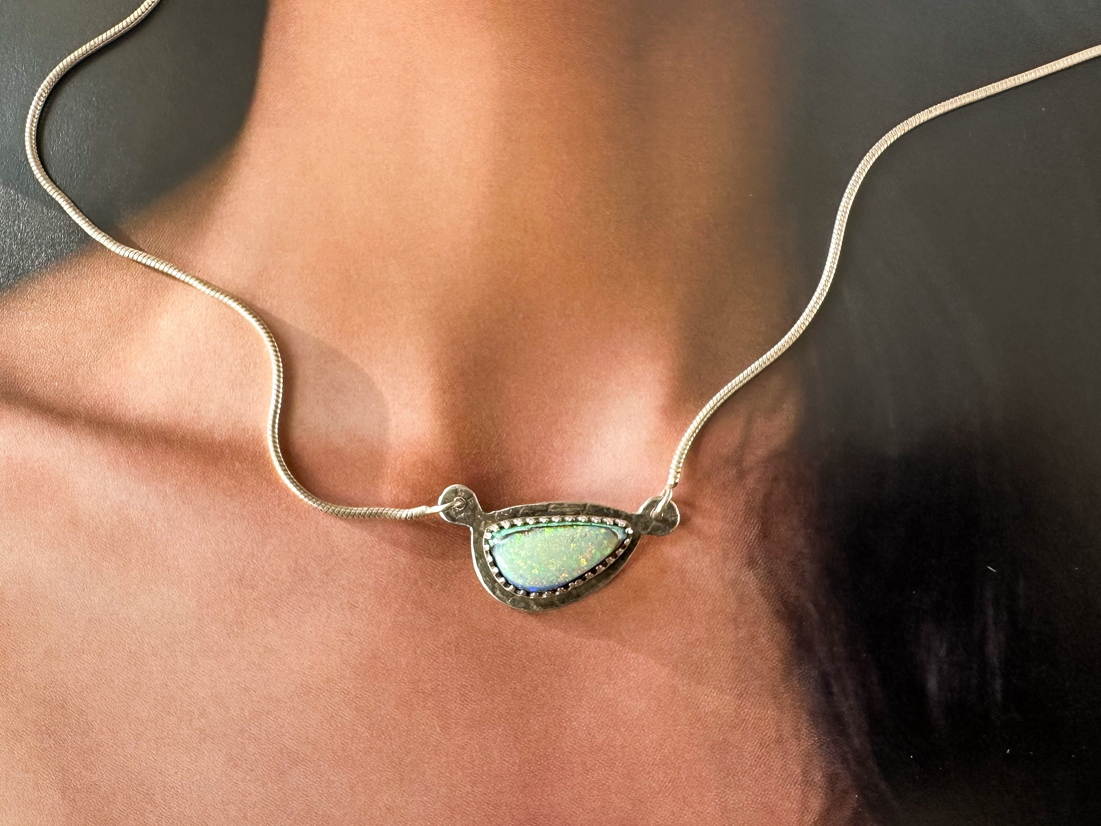 Dewy Glint Necklace