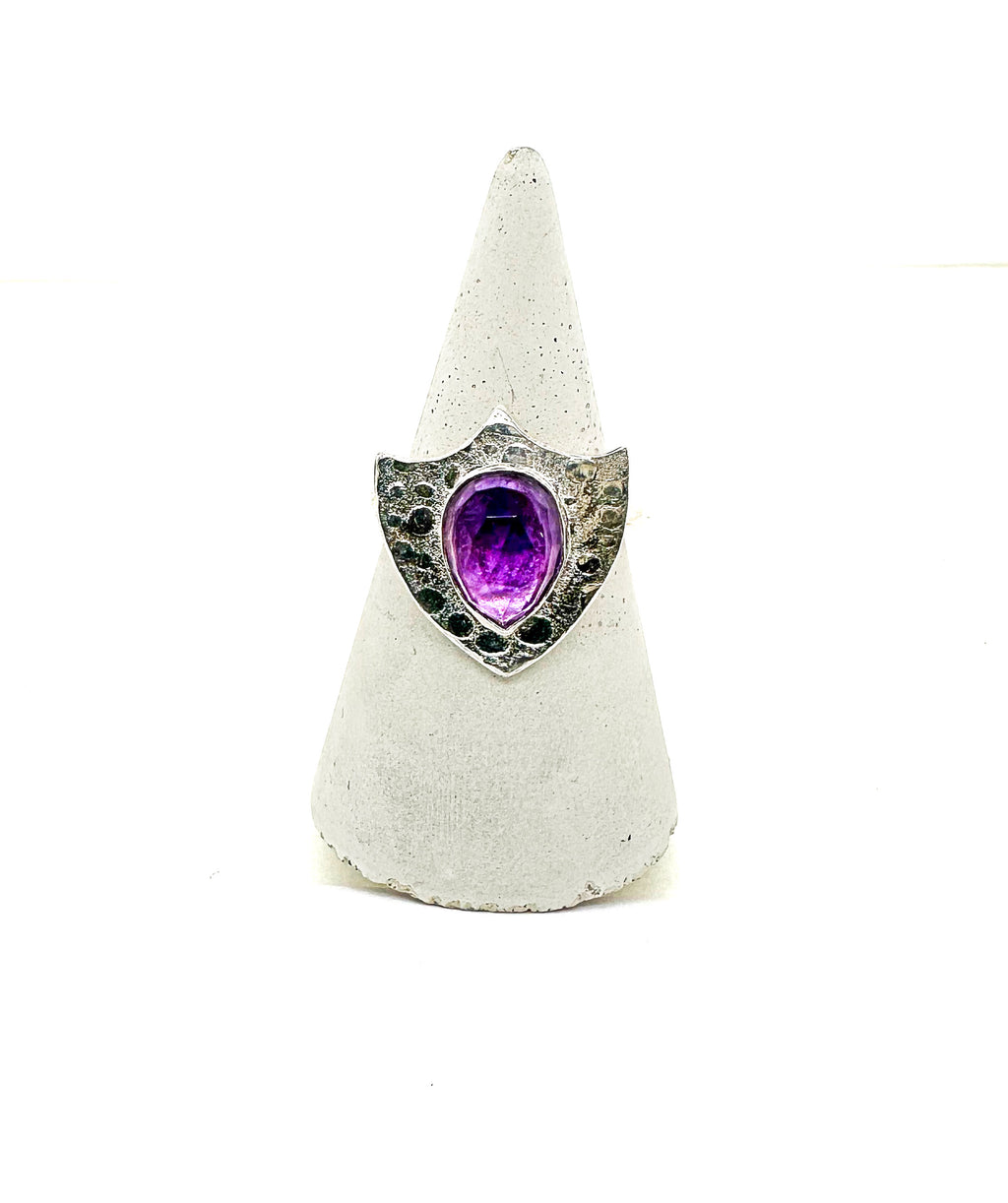 Seraphra Shield Ring – ObscurO Jewelry