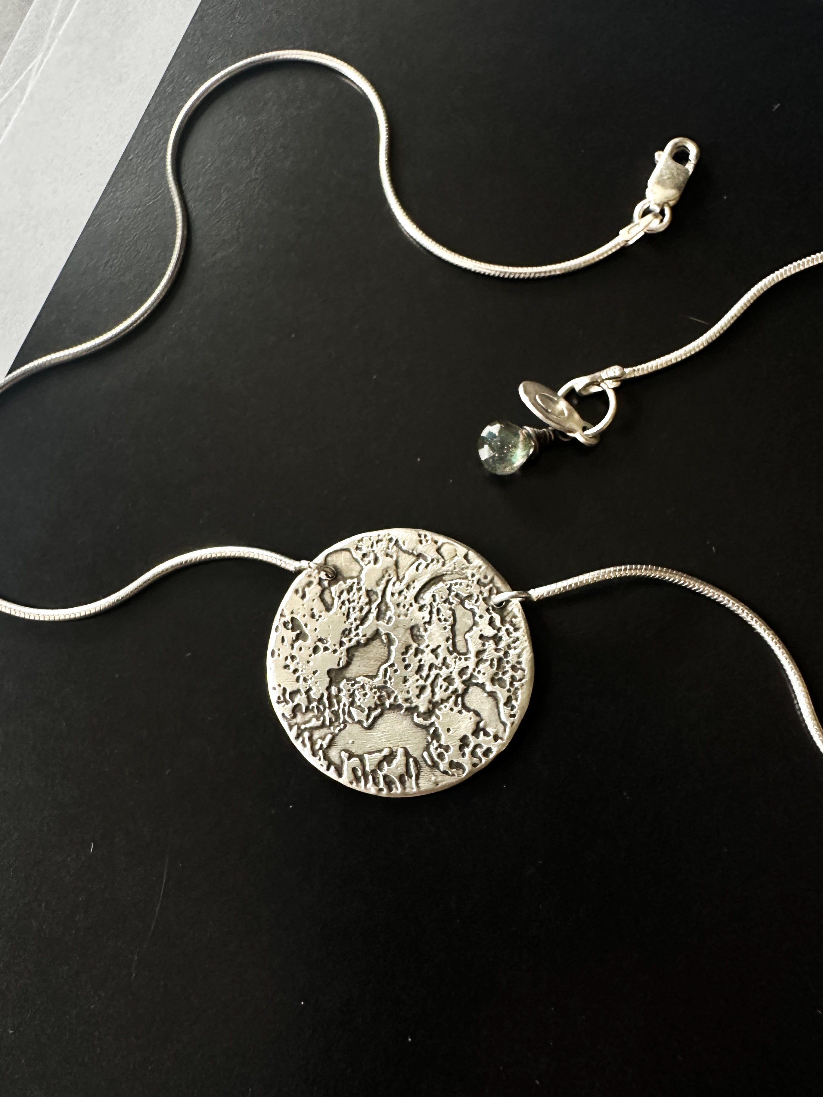 Lunaris Necklace