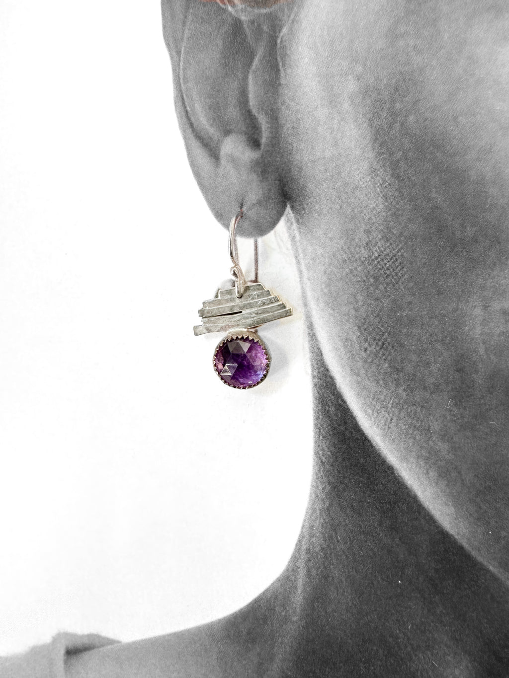 Line & Stone Earrings in Amethyst