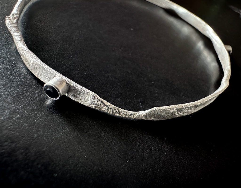Distilled Rotation Bangle (with black spinal)