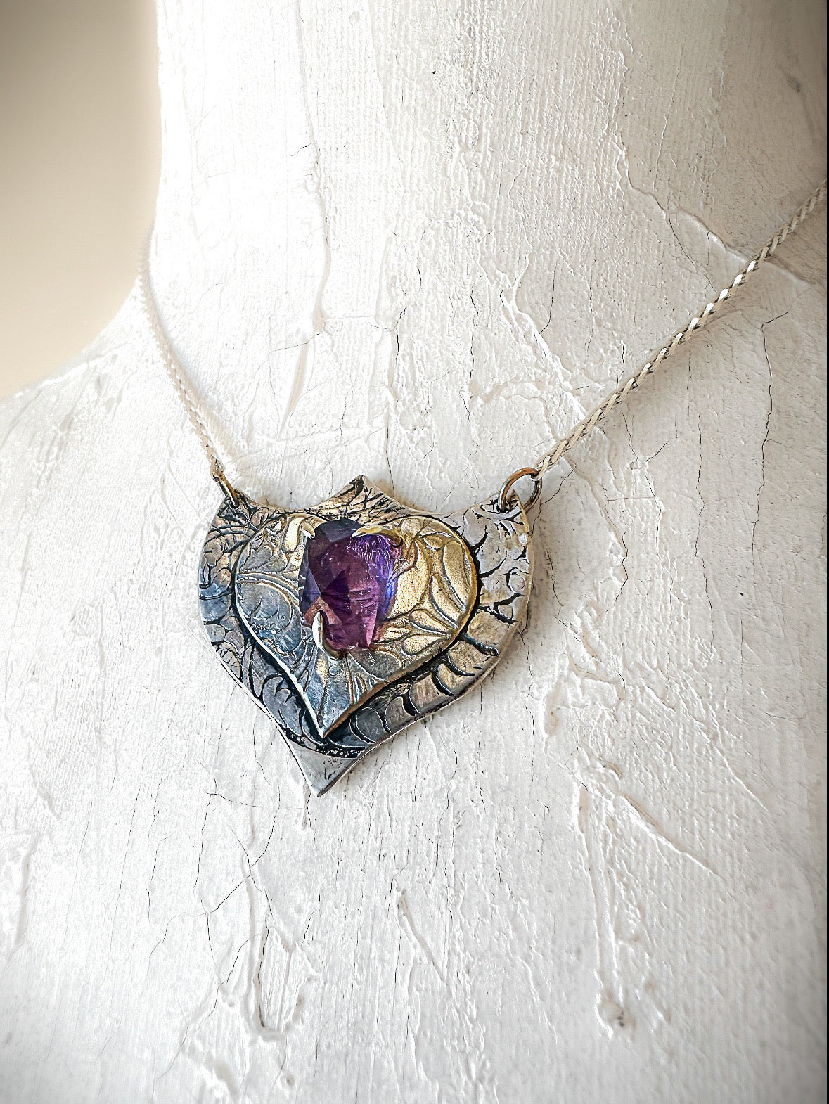 ObscurO Shield in Amethyst- Pax