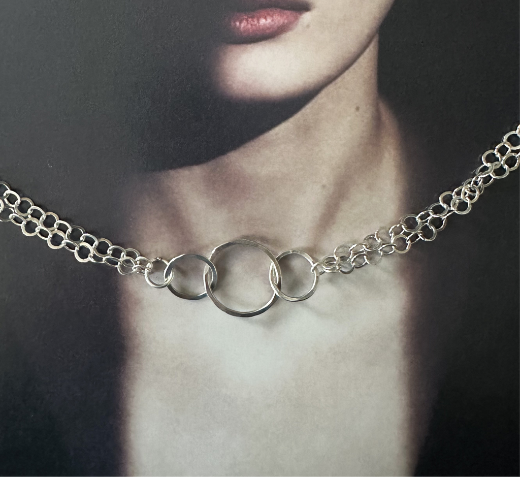 Interlink Necklace