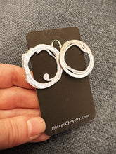 Load image into Gallery viewer, Arrival Circle Earrings- large