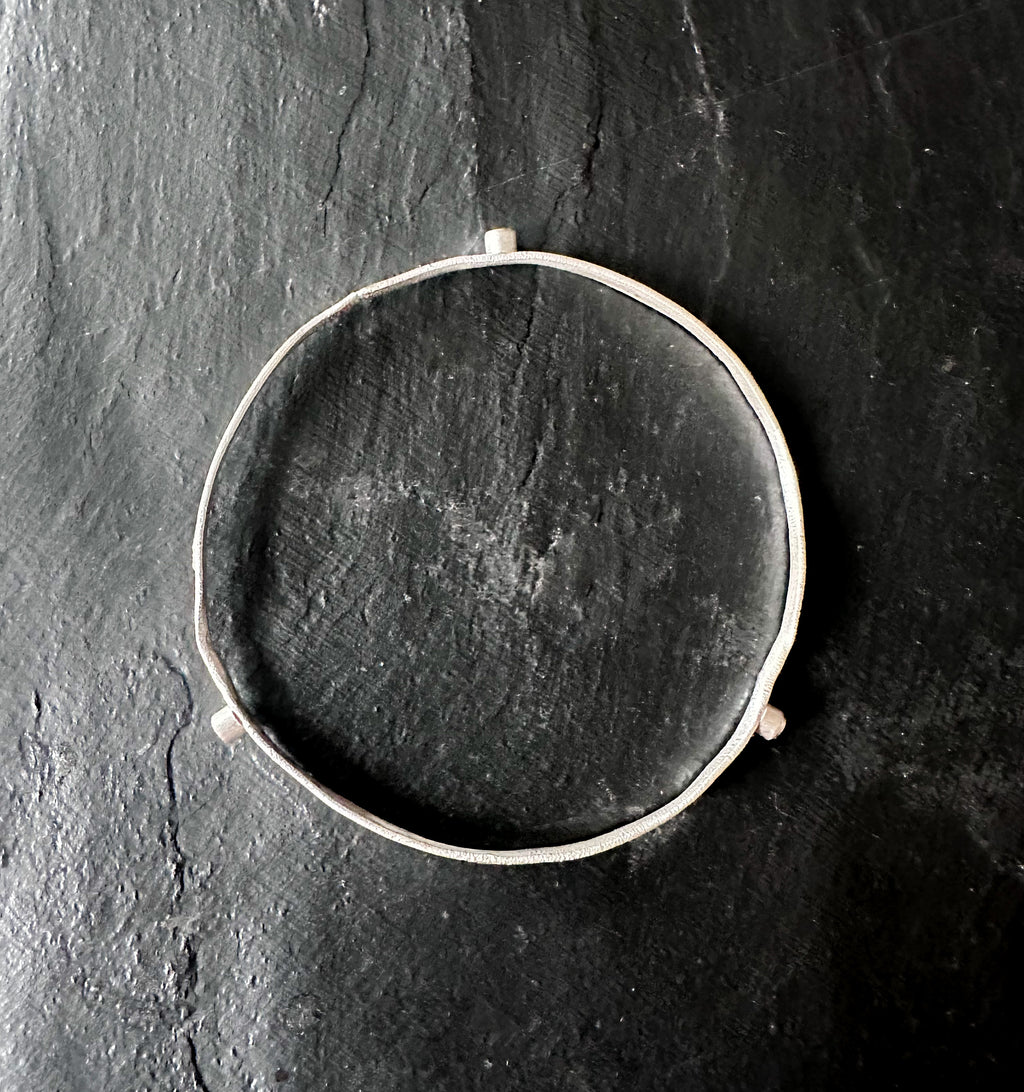 Distilled Rotation Bangle (with black spinal)