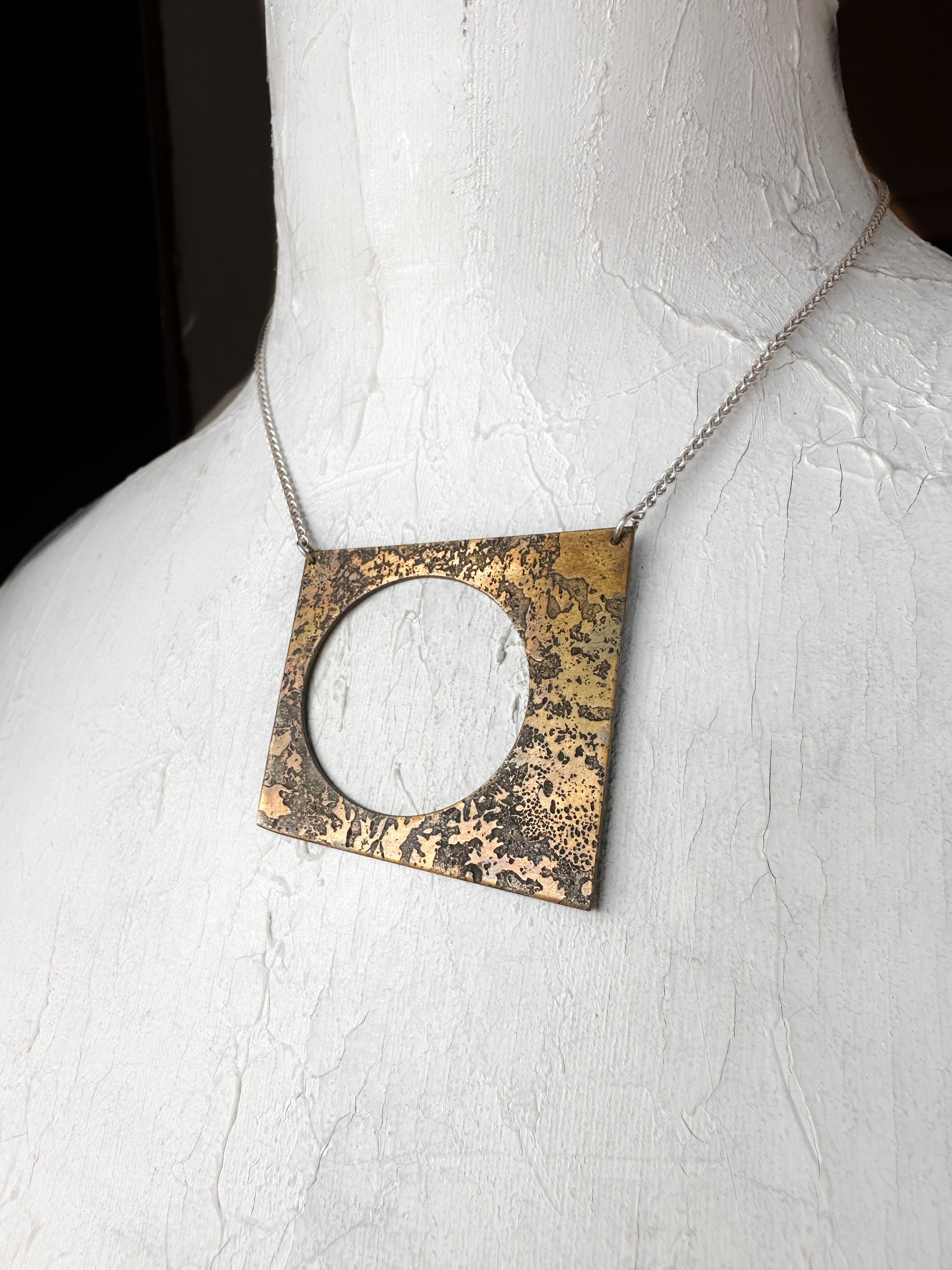 Shadow Phase Necklace