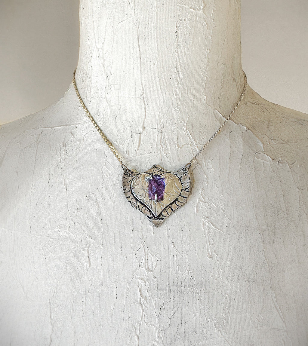 ObscurO Shield in Amethyst- Pax