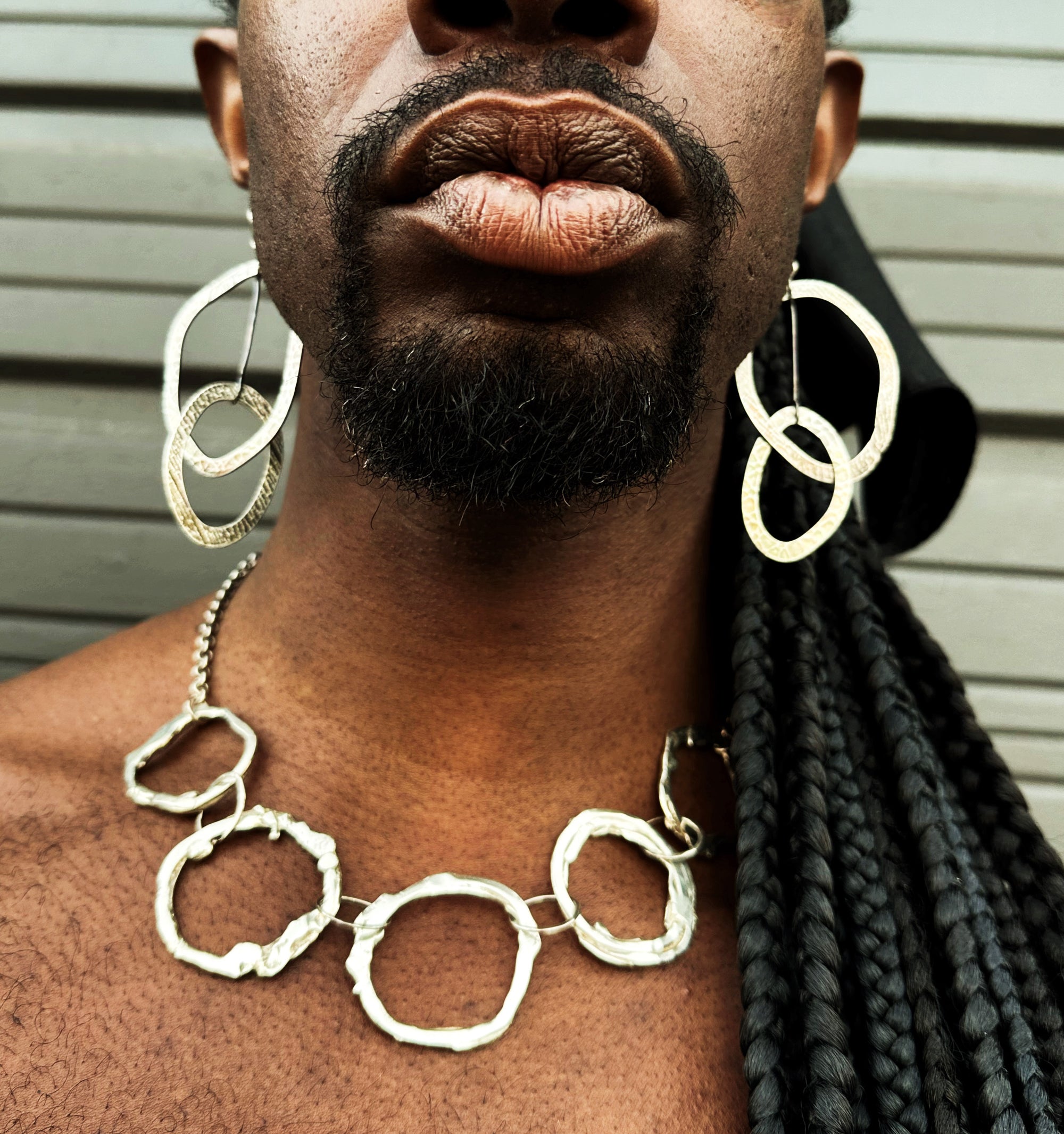 Signal Arrival Necklace
