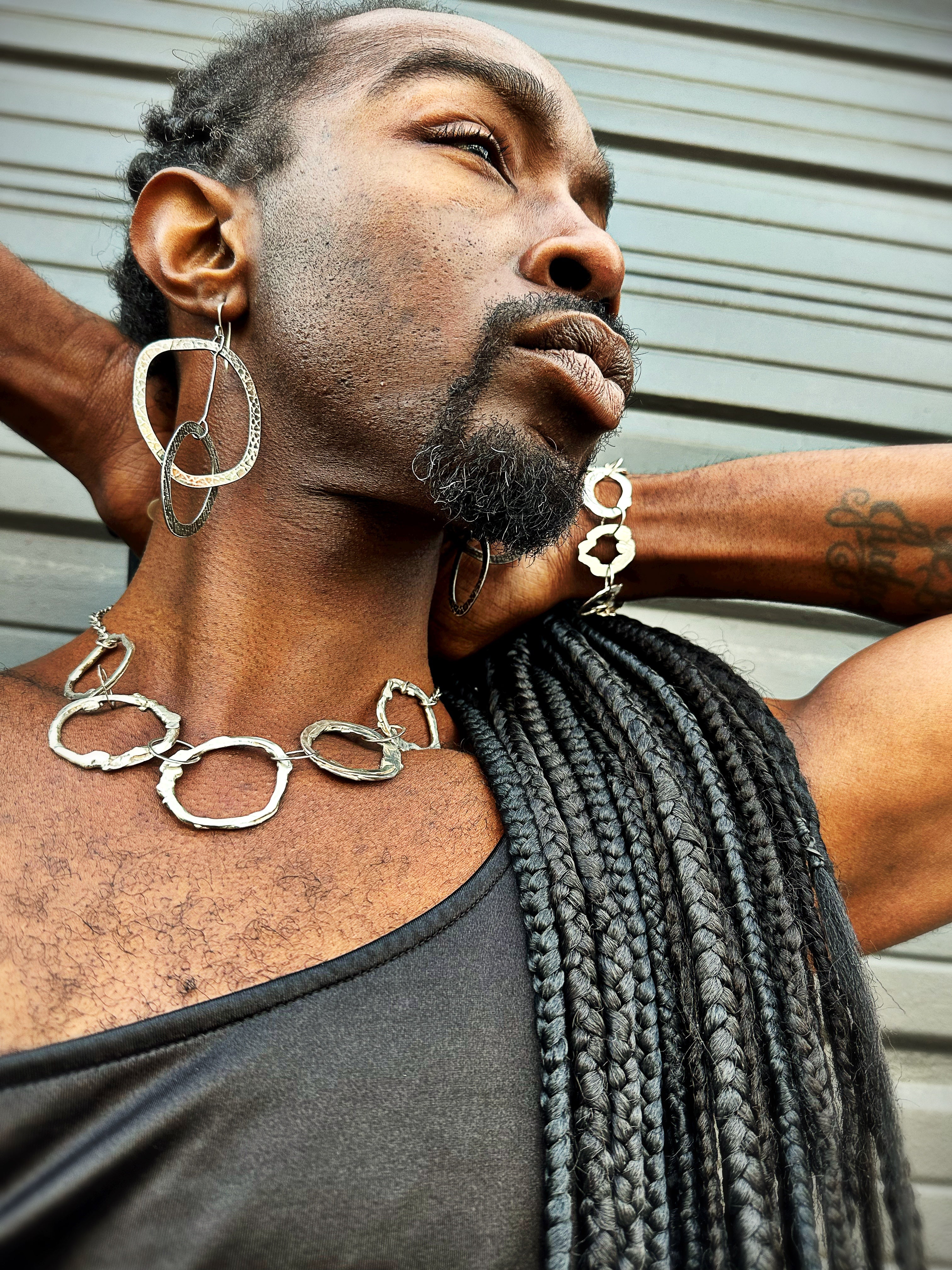Signal Arrival Necklace