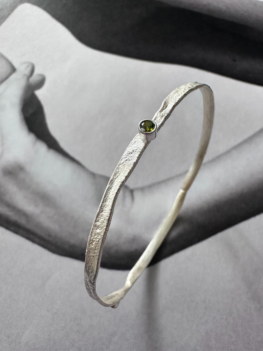 Distilled Rotation Bangle (with peridot)