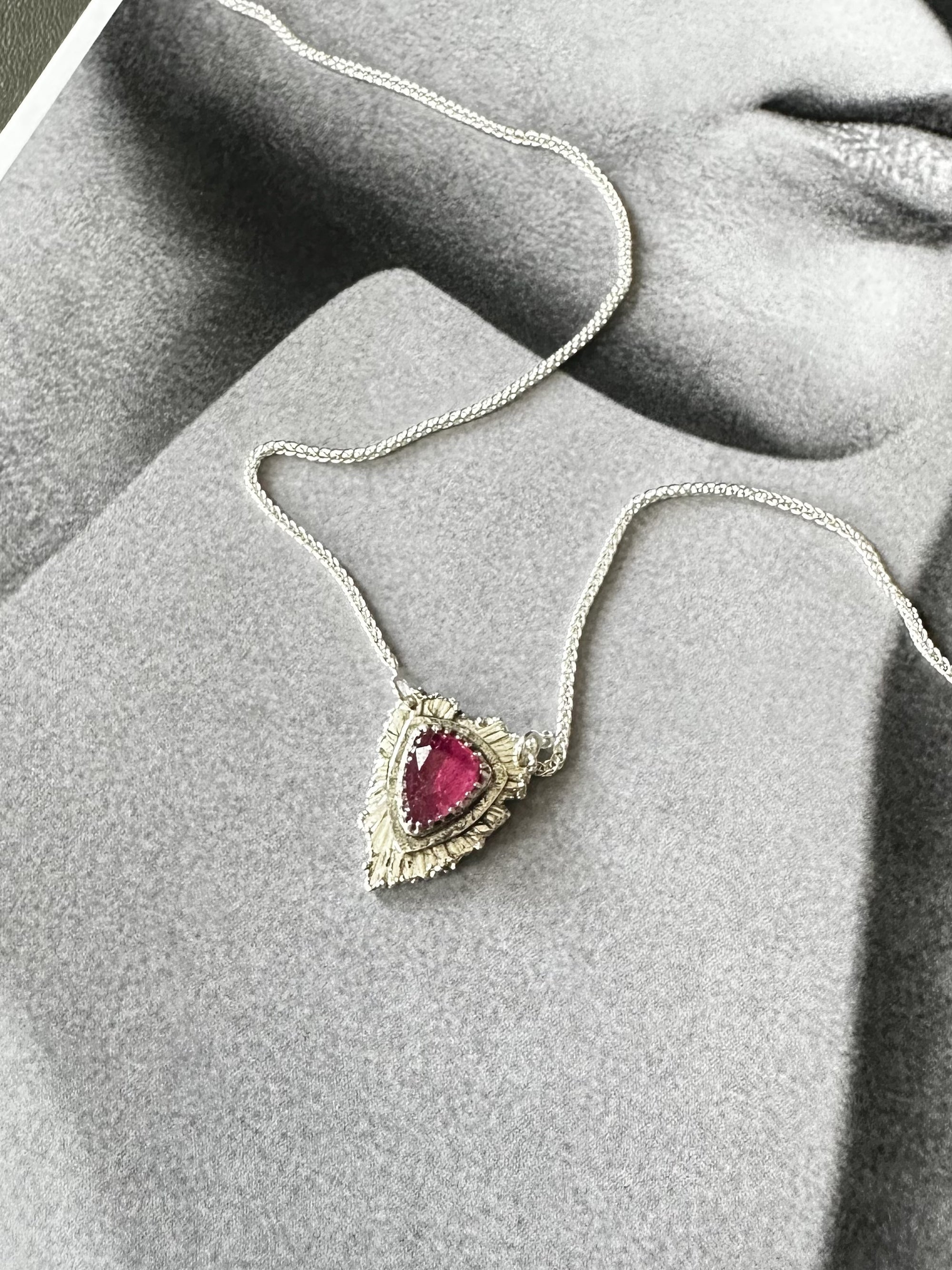 Radiant Pulse Necklace