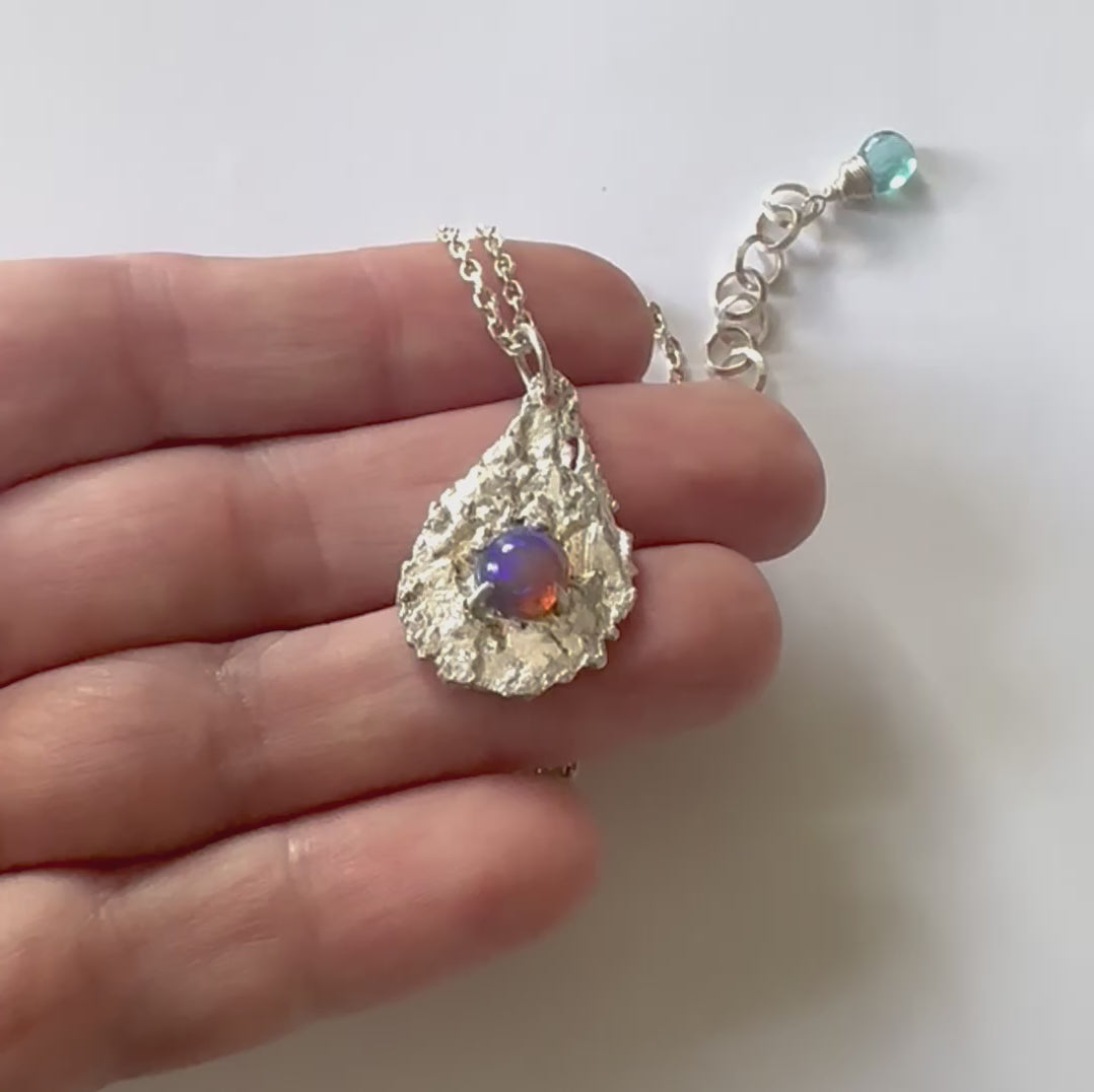 Midnight Glow Necklace