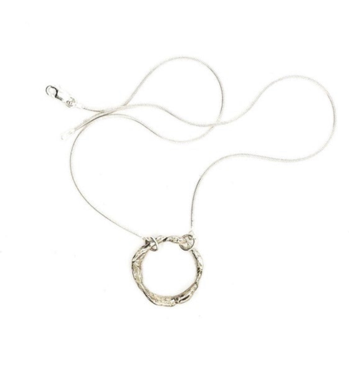 Arrival Necklace