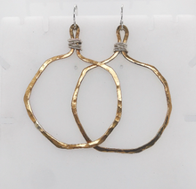 Load image into Gallery viewer, Veruschka Hoops (brass, medium) Obscuro Jewelry