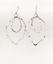 Load image into Gallery viewer, Obscuro Jewelry - Sterling Silver Hammered earings