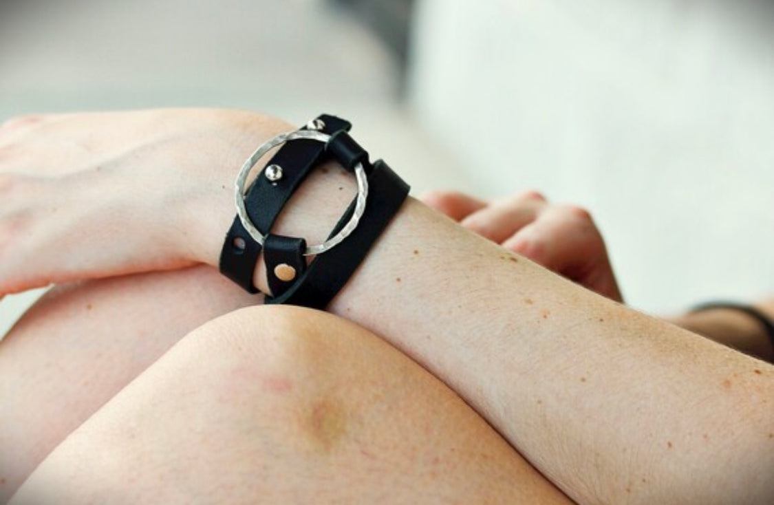 Take the Lead Bracelet- black leather - Obscuro Jewelry