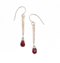 Load image into Gallery viewer, Obsacuro Jewelry - Sterling Silver Earings