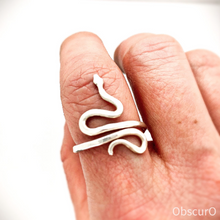 Load image into Gallery viewer, Serpent Ring in sterling silver