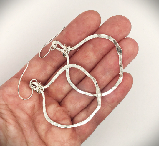 Veruschka Hoops (silver, small) - Obscuro Jewelry -  hammered sterling silver